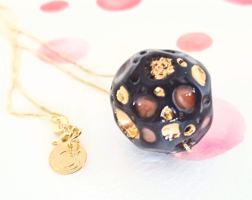 Moon necklace gold, Super Moon black and gold